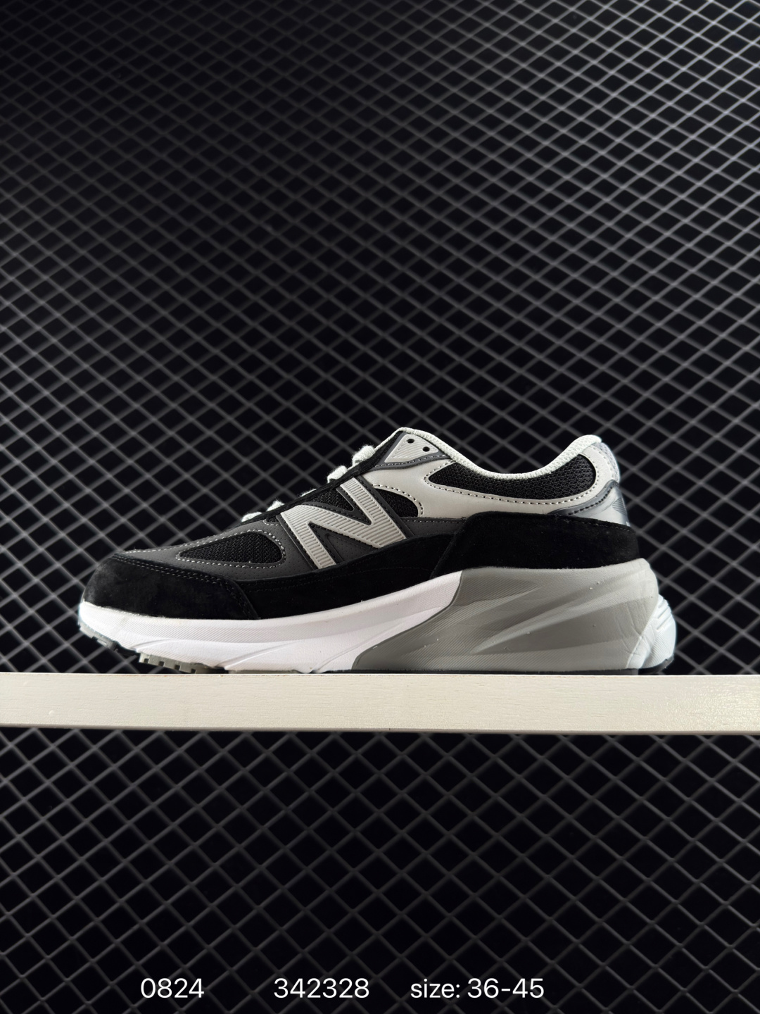 Loro Piana x New Balance NB 990 V6